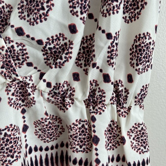 ILLA ILLA Womens Sleeveless Short Romper White Pink Tie Back Size Large - Picture 5 of 12